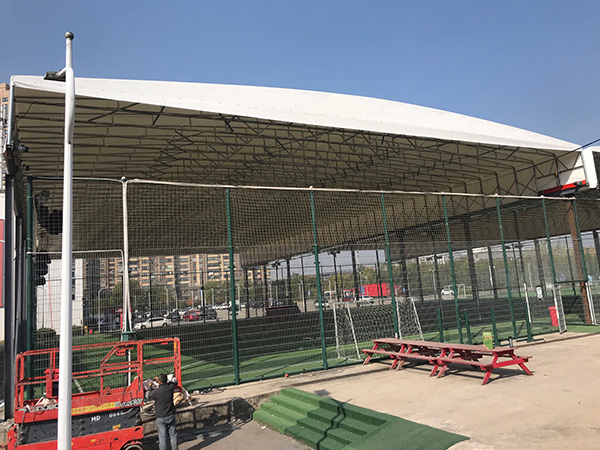 关于膜结构安装时的技巧性要求