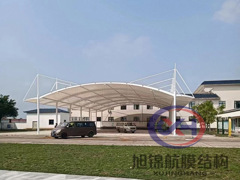 膜结构停车棚