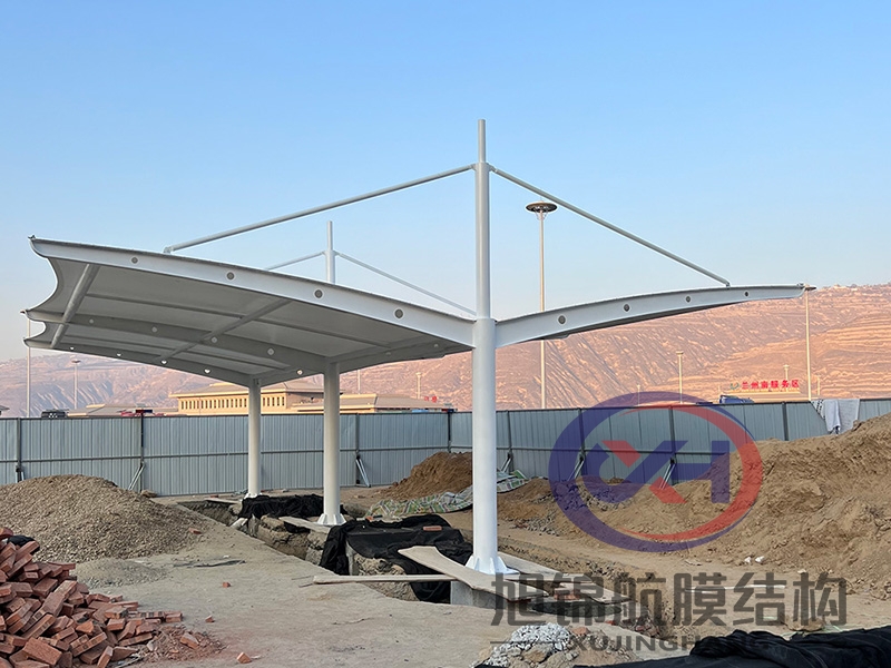 膜结构停车棚