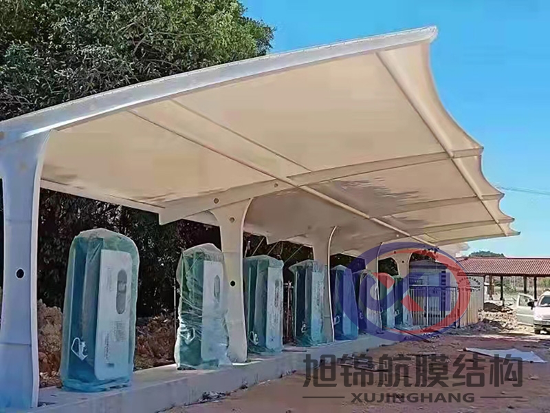 膜结构停车棚