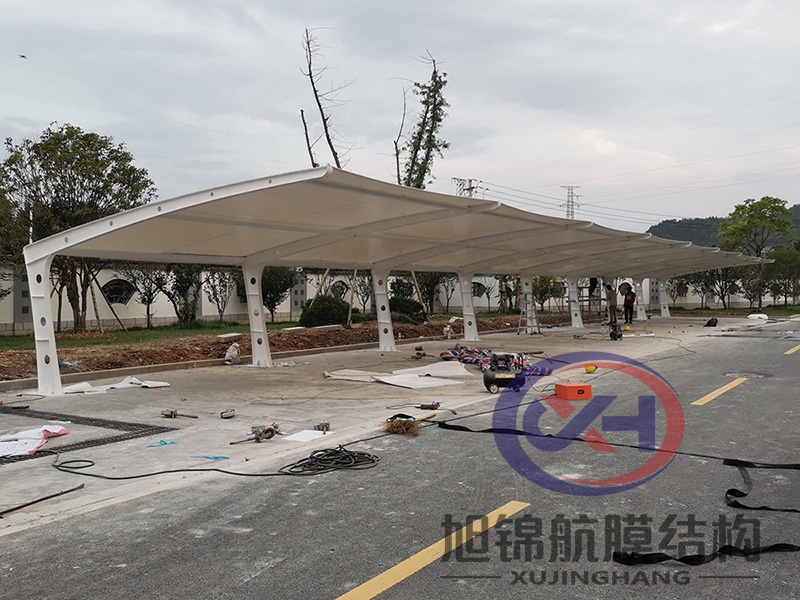 膜结构停车棚