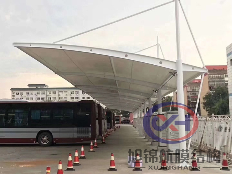 膜结构停车棚